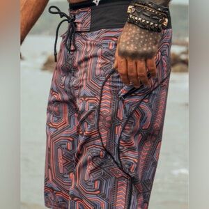 Brand New, Specially Designed Board Shorts 

Walla Enterprise 

Size 34